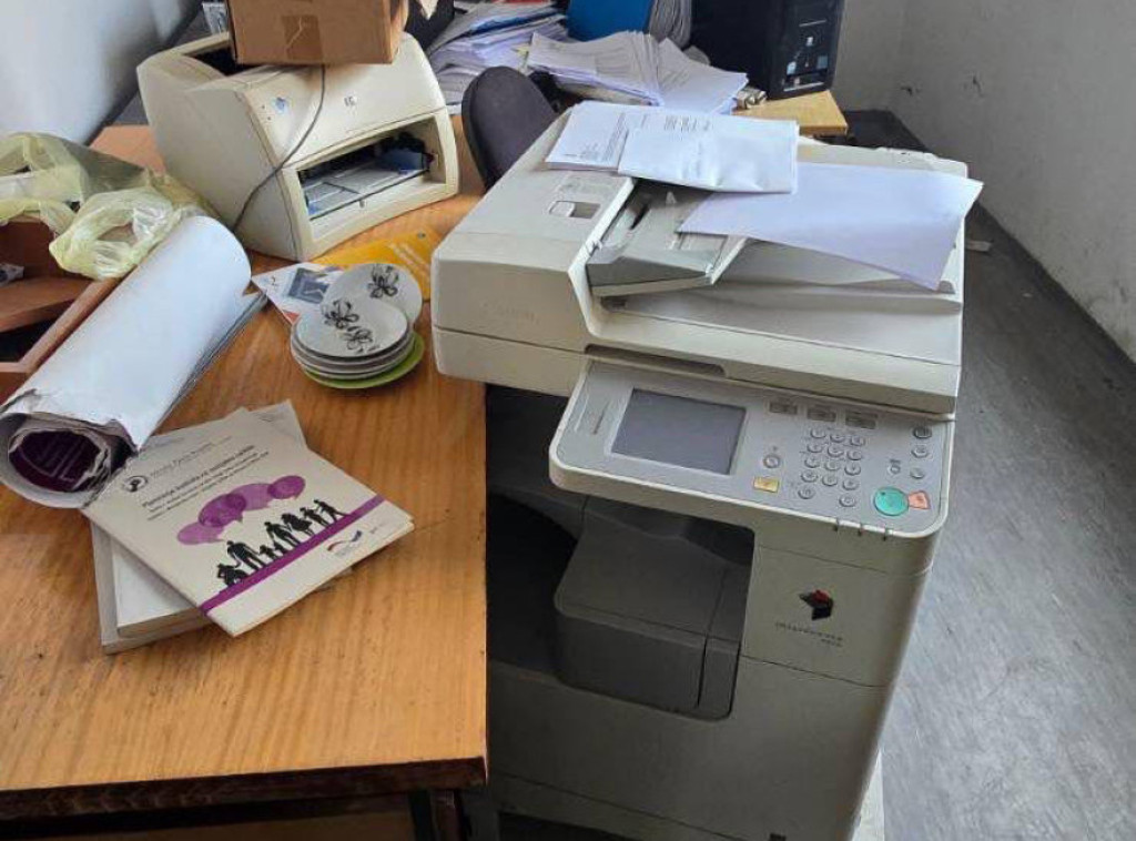 Gradonačelnik Zubinog Potoka zatekao haos u prostorijama tokom prvog dana rada