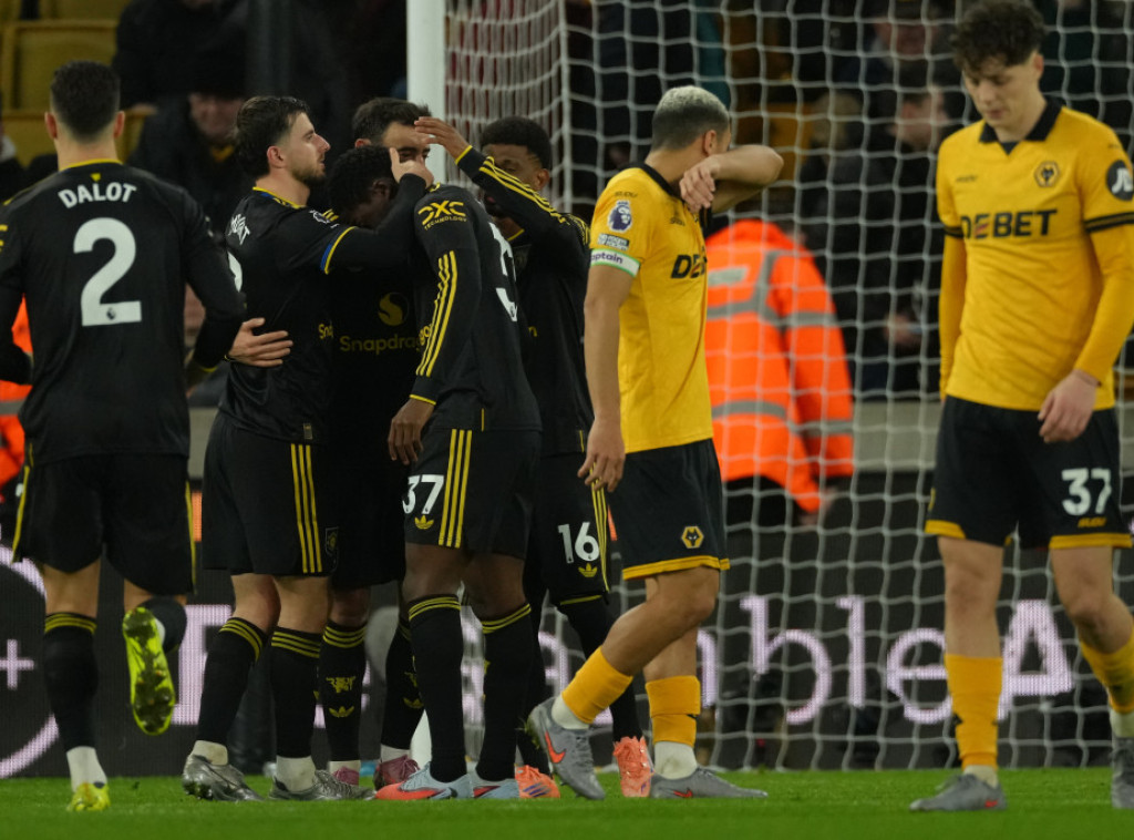 Fudbaleri Mančester junajteda nadigrali Vulverhempton u 15. kolu Premijer lige