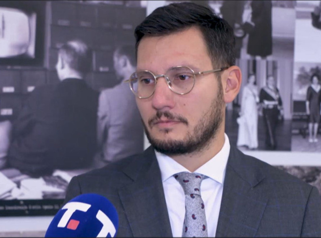 Srđan Barac: Nestašica evra je kratkoročni šok, država ima mehanizme da se izbori sa tim