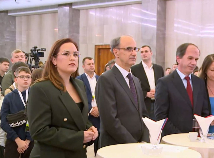 Premijer Macut: Zelena Srbija, zdrava hrana i ekološki osvešćeni mladi formula za budućnost