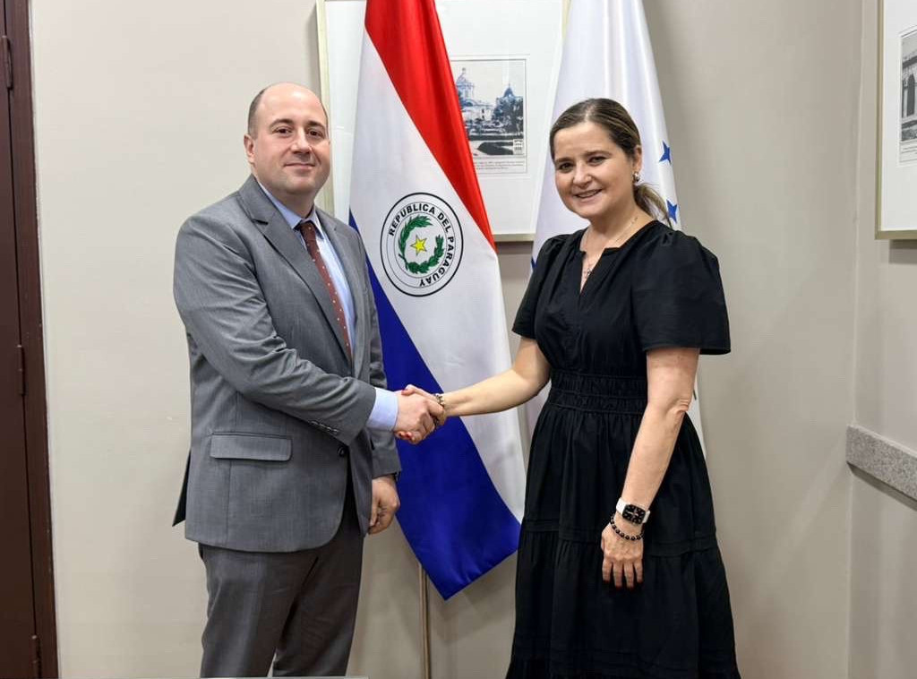 Kozarev meets with Paraguayan officials in Asuncion