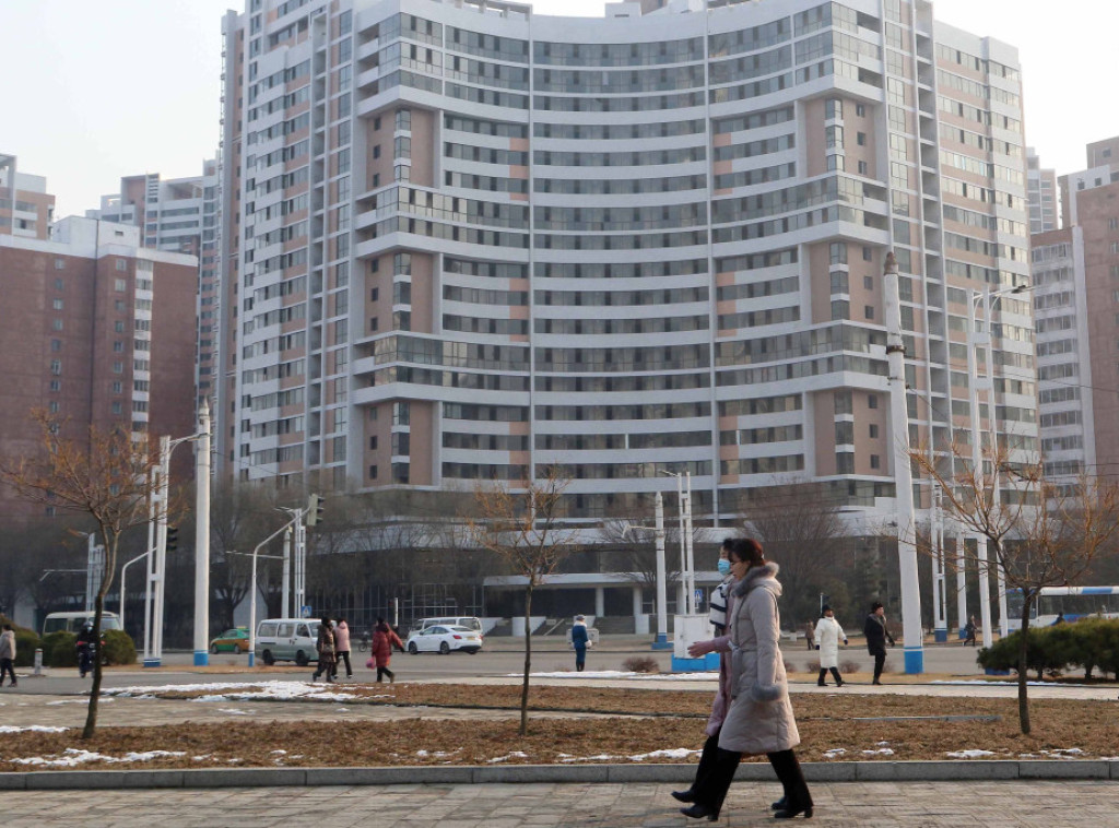 Četiri radnika zarobljena u urušavanju konstrukcije na gradilištu u Južnoj Koreji