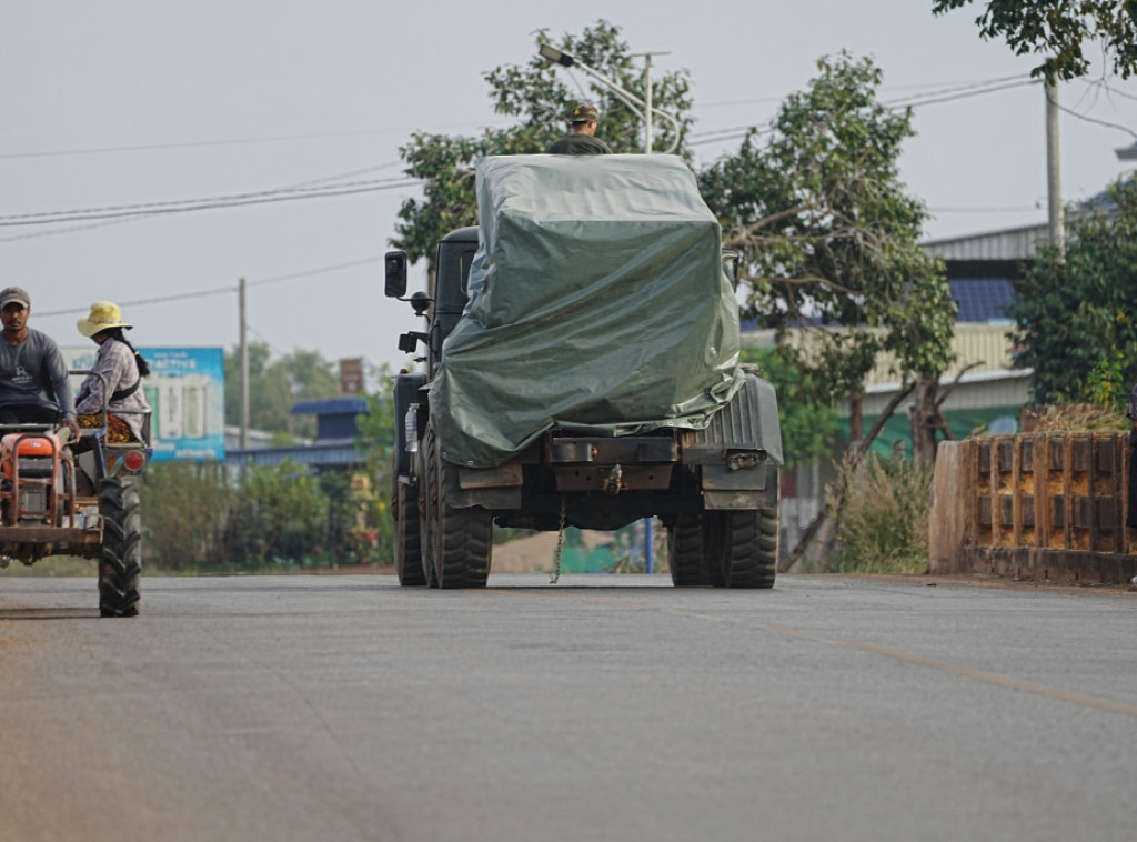 Nastavljeni sukobi na granici Kambodže i Tajlanda, poginulo 10 civila, 20 povređeno