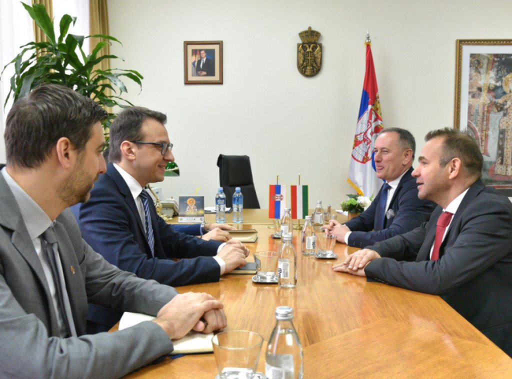 Petkovic, Bunford discuss political and security situation in Kosovo-Metohija