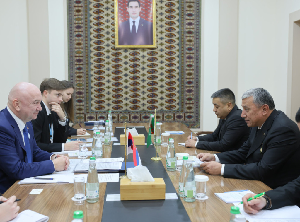 Ministar Popović u Turkmenistanu: Veliki potencijal za zajedničke projekte u privredi