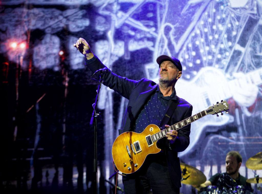 Gitarista Vlatko Stefanovski održao koncert u ispunjenoj MTS dvorani