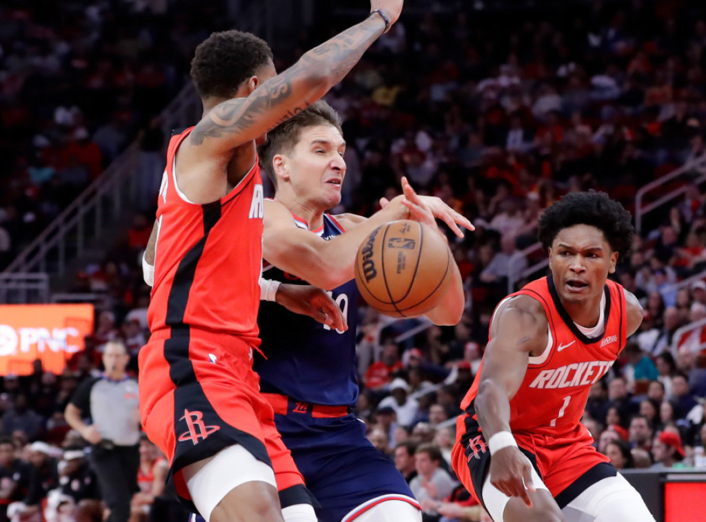 Košarkaši Hjustona pobedili Los Anđeles Kliperse, Bogdan Bogdanović postigao 10 poena