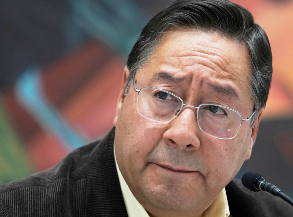 Bolivija: Sud naložio da bivši predsednik Arse ostane u pritvoru do suđenja