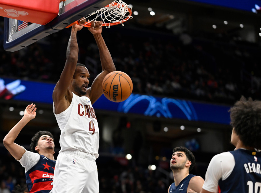 Srpski košarkaš Tristan Vukčević postigao 14 poena u porazu Vašingtona