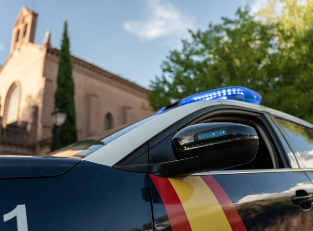 Španska policija pretražila državnu laboratoriju kod Barselone zbog svinjske kuge