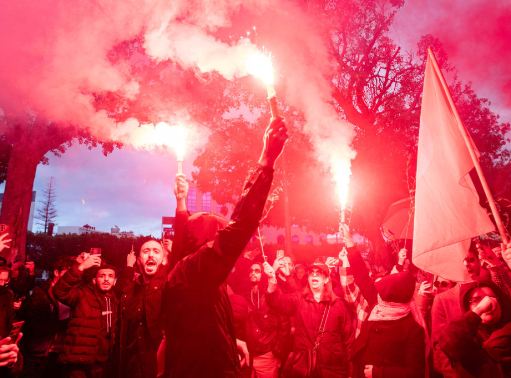 Tunis: Zbog pogibije muškarca tokom policijske portere demonstracije u Kairuanu