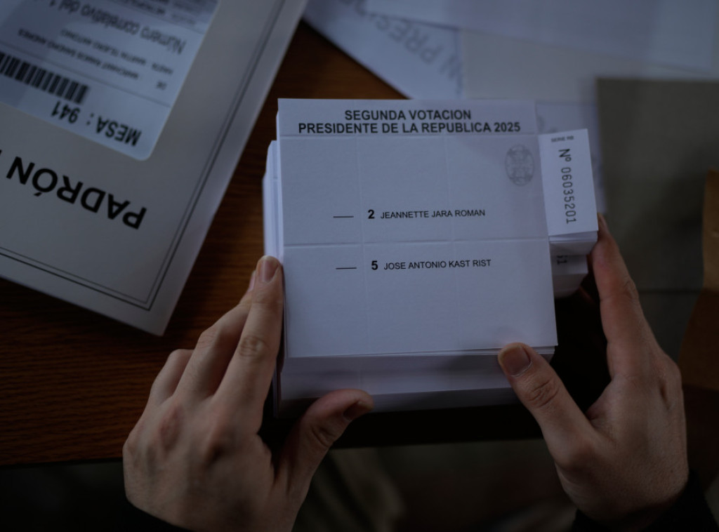 Čileanci danas izlaze na drugi krug predsedničkih izbora