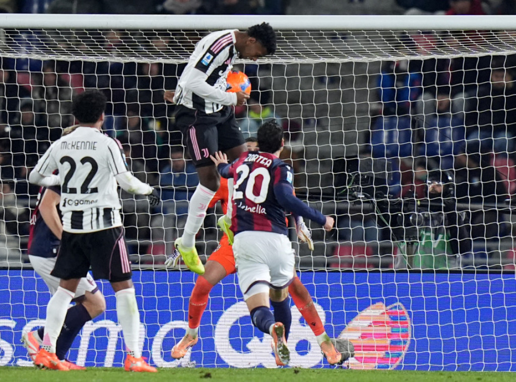 Huan Kabal doneo pobedu fudbalerima Juventusa protiv Bolonje u Seriji A