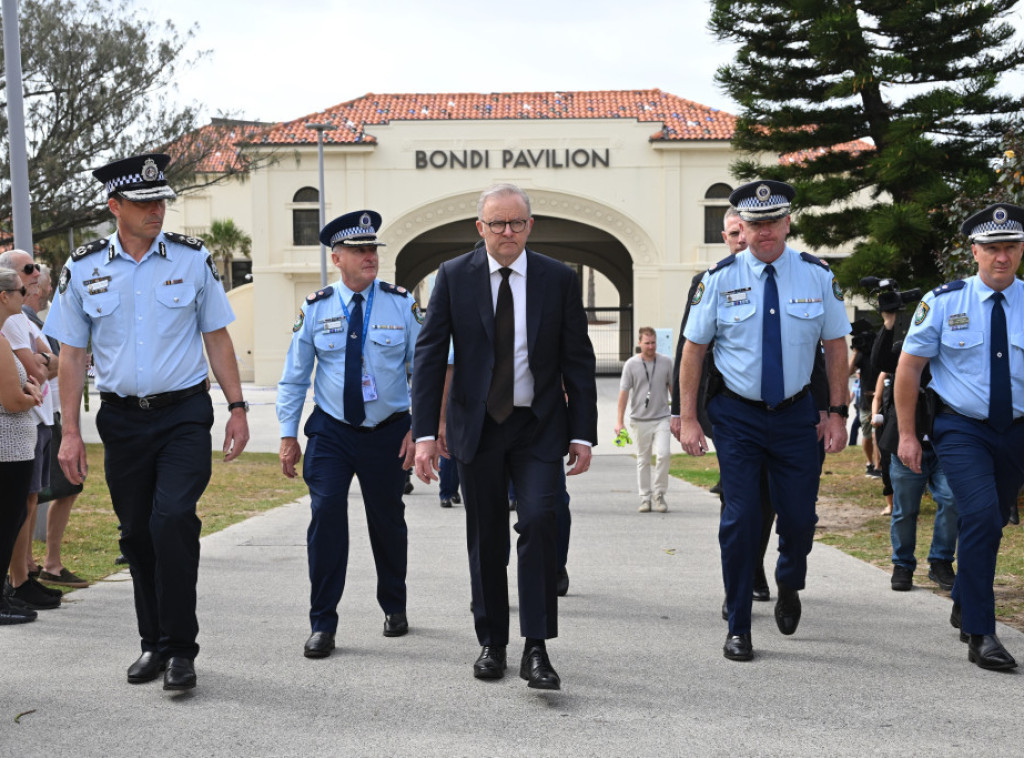 U Australiji zastave spuštene na pola koplja; Albaneze: Pooštrićemo zakone o oružju