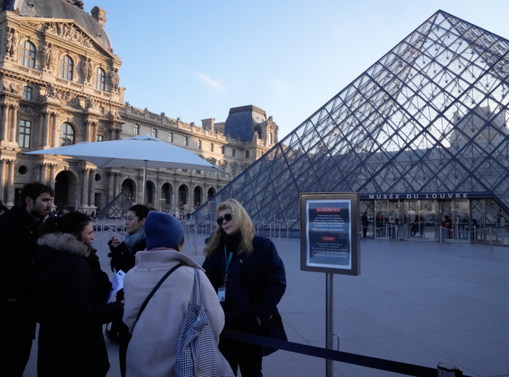 Luvr od jutros zatvoren, zaposleni u muzeju stupili u štrajk