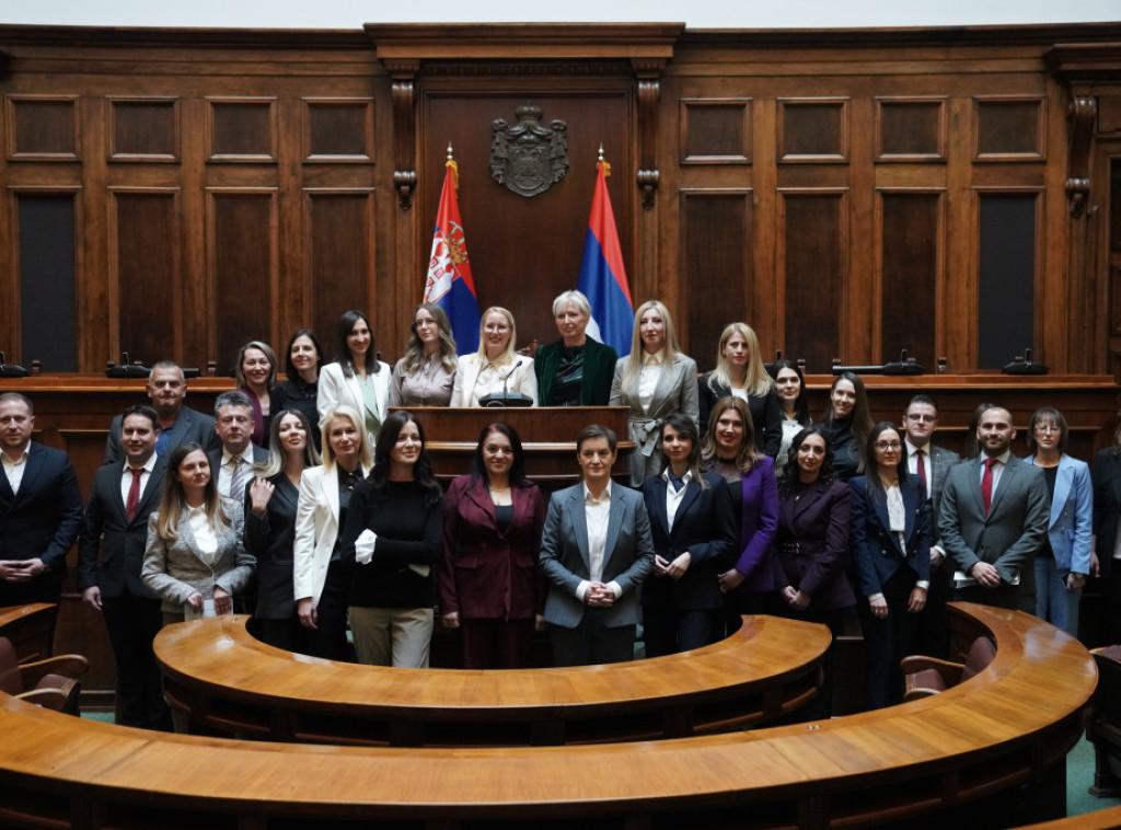 U Skupštini Srbije 27 novoizabranih sudija prekršajnih sudova položilo zakletvu