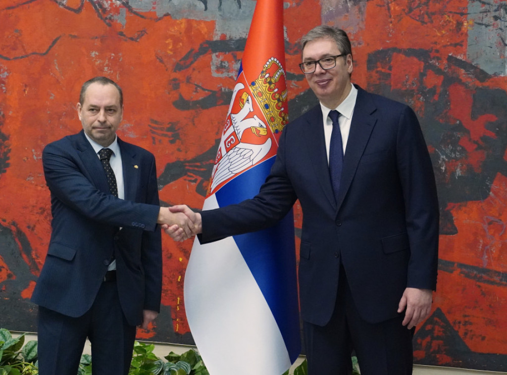 We want greater economic cooperation with Bulgaria, Vucic tells new ambassador
