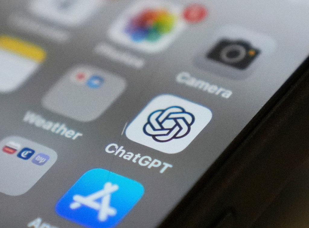 Čet Dži-Pi-Ti godišnje troši više električne energije nego cela Slovenija