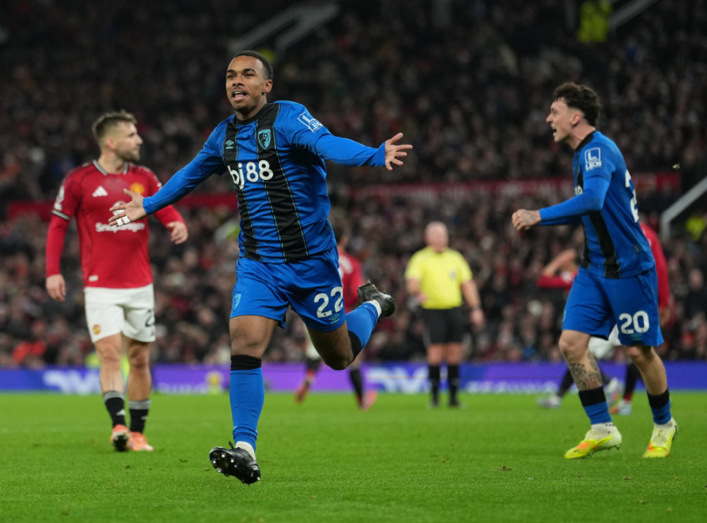 Osam golova na Old Trafordu: Mančester Junajted - Bornmut 4:4