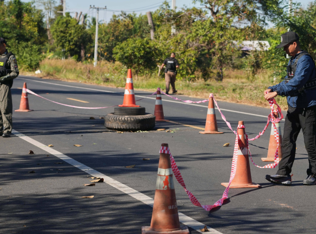 Tajland pozvao Kambodžu da prva objavi prekid vatre