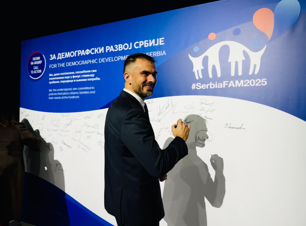 Žarko Mićin: Najveći demografski izazovi mogu se rešiti unapređenjem uslova svake porodice