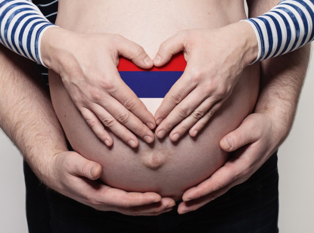 Panelisti: Srbija se kao i svet bori sa starenjem i smanjenjem broja stanovnika