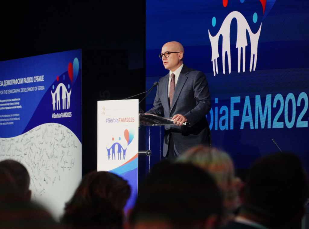 Vučević: Porodica je osnov države, bez naroda nema države