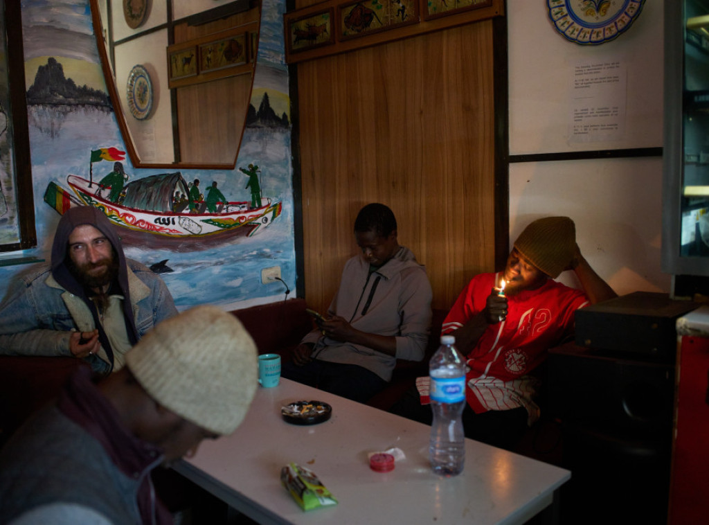 Anketa: Mnogi Evropljani pogrešno misle da je većina migranata ilegalna