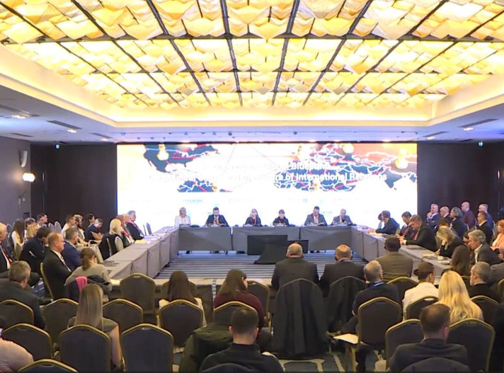 Damien Sorel: Za investiranje ključne jake institucije i vladavina prava