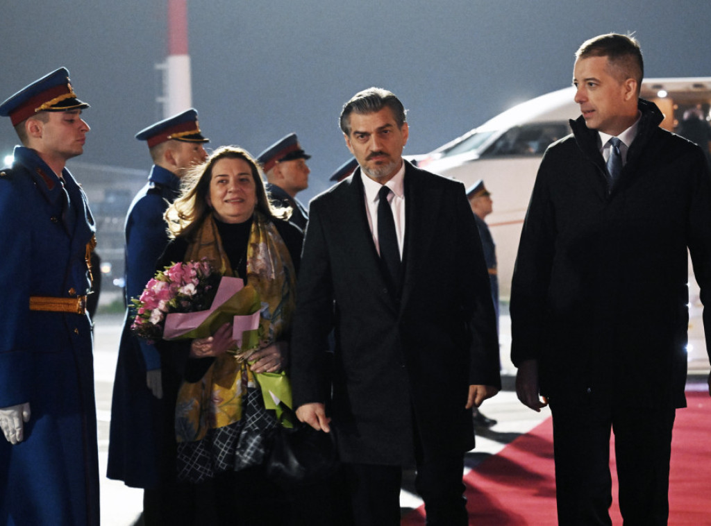 Ministar Đurić dočekao predsednika Gruzije Mihaila Kavelašvilija na aerodromu "Nikola Tesla"