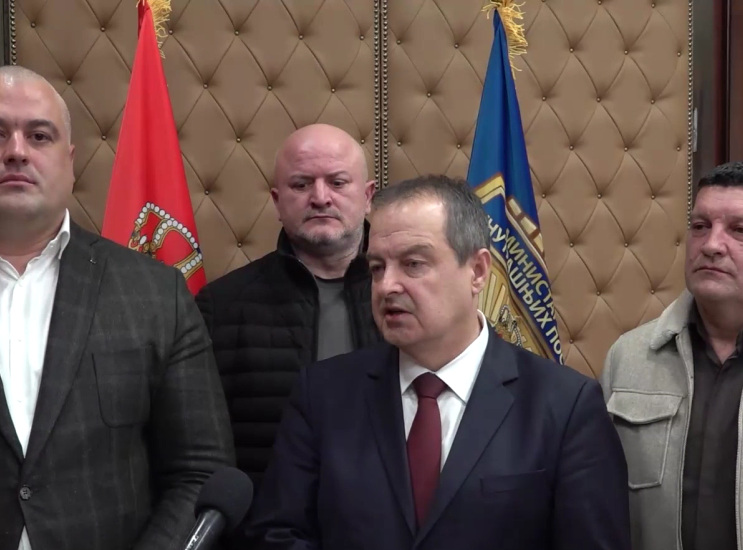 Dačić: U narednim mesecima novi kolektivni ugovor, položaj policije biće još bolji