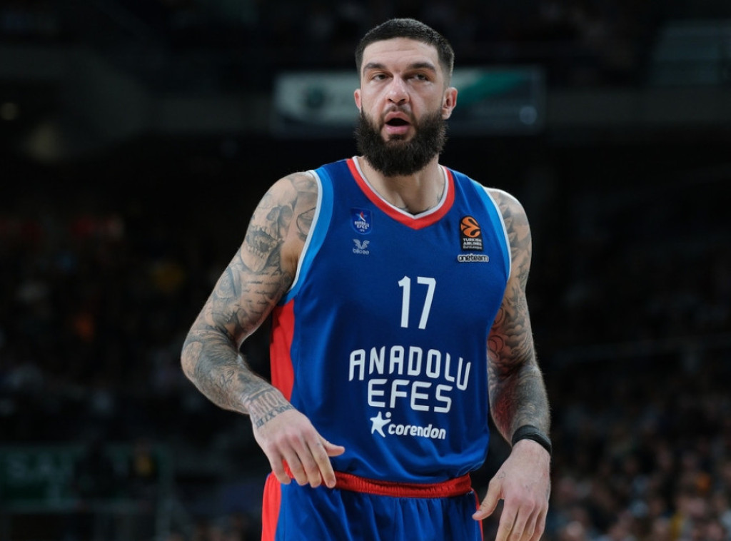 Košarkaši Efesa ubedljivo pobedili Žalgiris u Evroligi