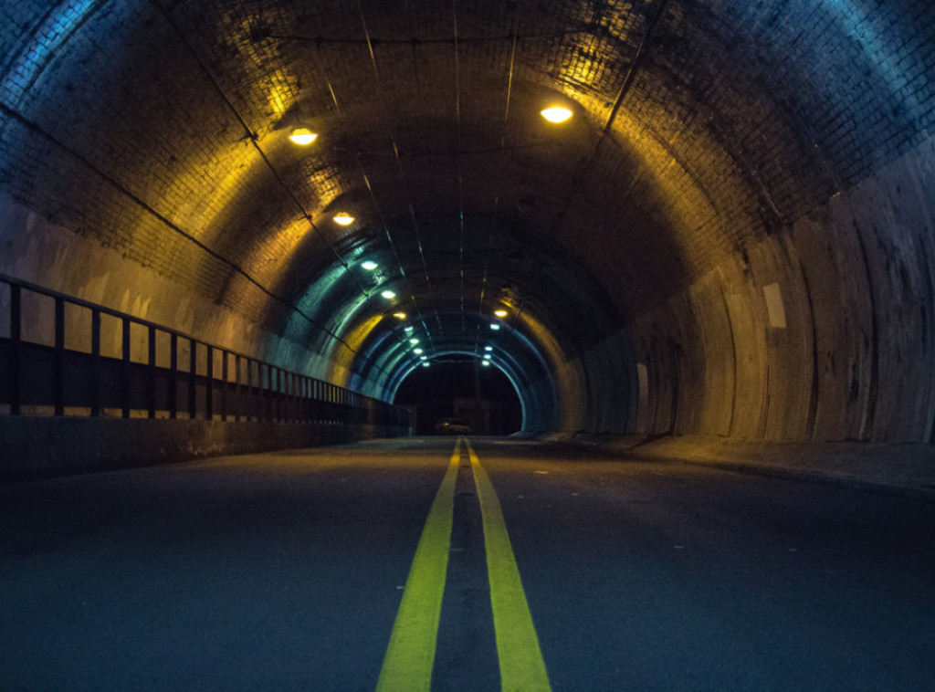 Najduži tunel na svetu u Kini povezaće severni i južni deo Sinđanga