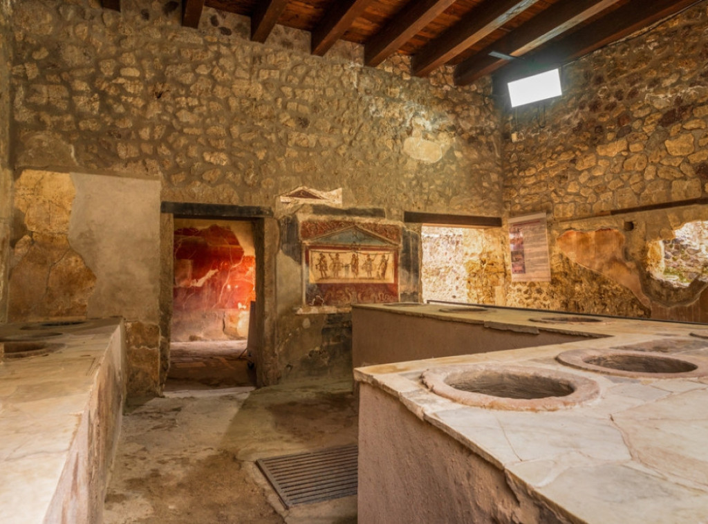 Dronovi, sateliti, roboti i veštačka inteligencija - završen pregled Pompeje