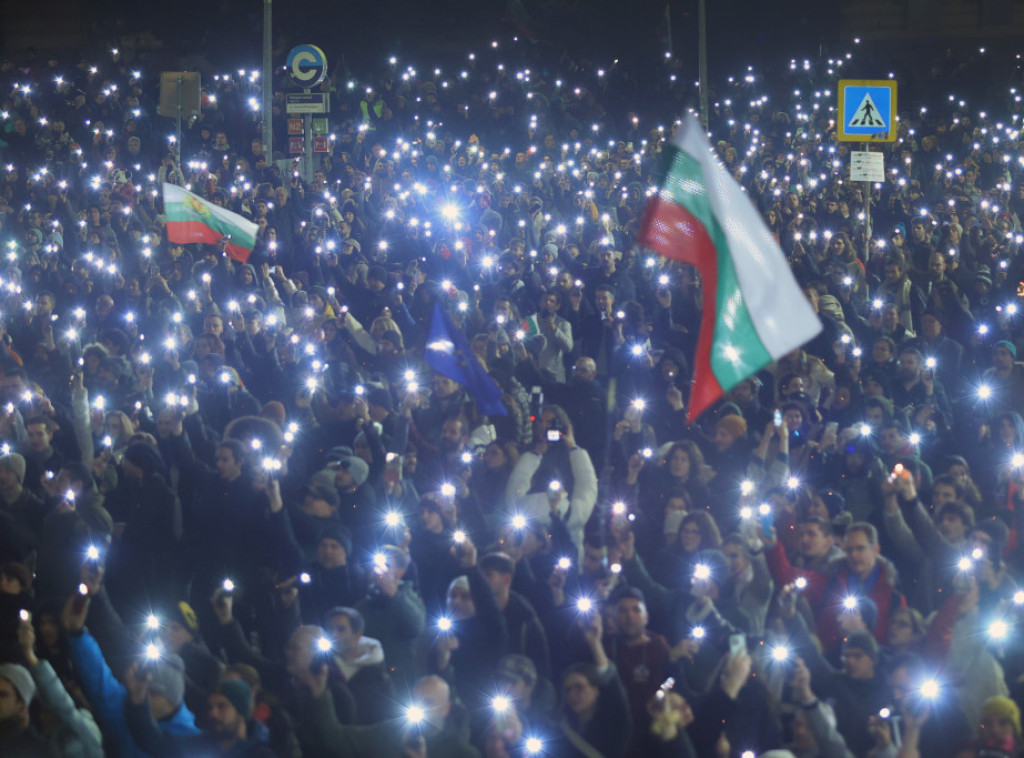 Hiljade Bugara protestuju protiv Vlade, traže poštene izbore i reformu sudstva