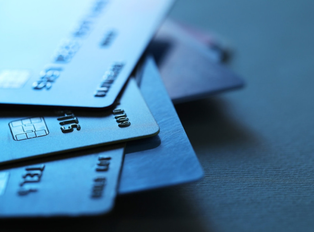 Rast kartičnih plaćanja u trećem tromesečju 2025: Broj izdatih platnih kartica 13,2 miliona