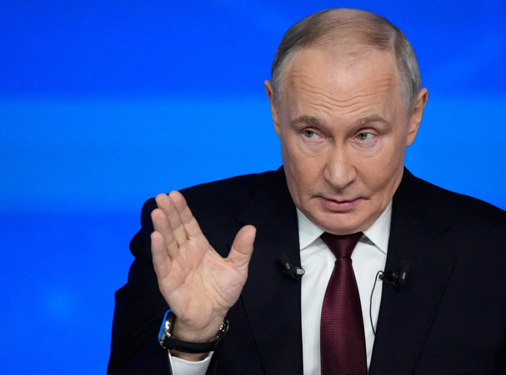 Vladimir Putin šaljivo komentarisao snimak Zelenskog kod Kupjanska: On je talentovani umetnik