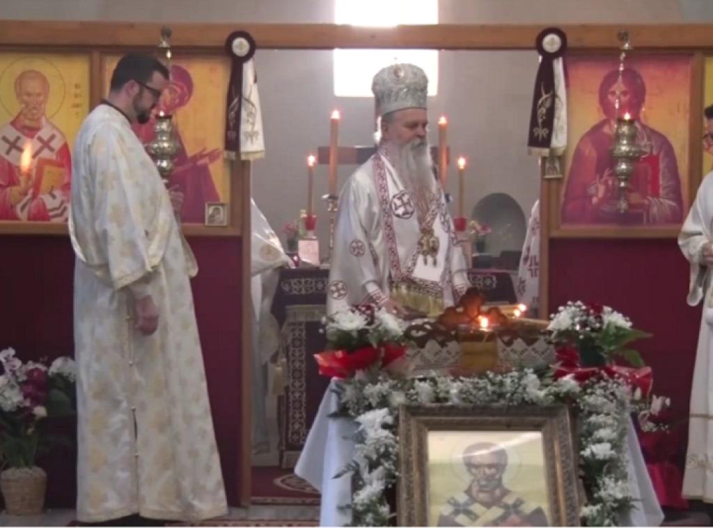 Sveti Nikola obeležen u Prištini, liturgiju služio mitropolit Teodosije