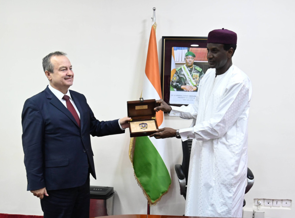 Dacic visits Niger, meets with country's PM