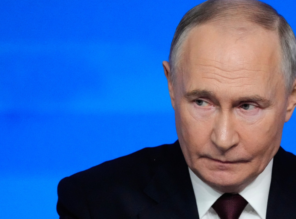 Putin: Znamo šta se događa sa NIS-om, nadam se zajedničkom rešenju