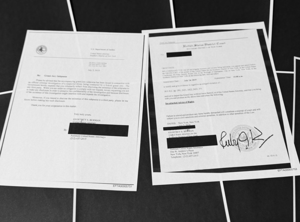 Objavljene hiljade novih dokumenata o Epstinu, najmanje 550 stranica zacrnjeno