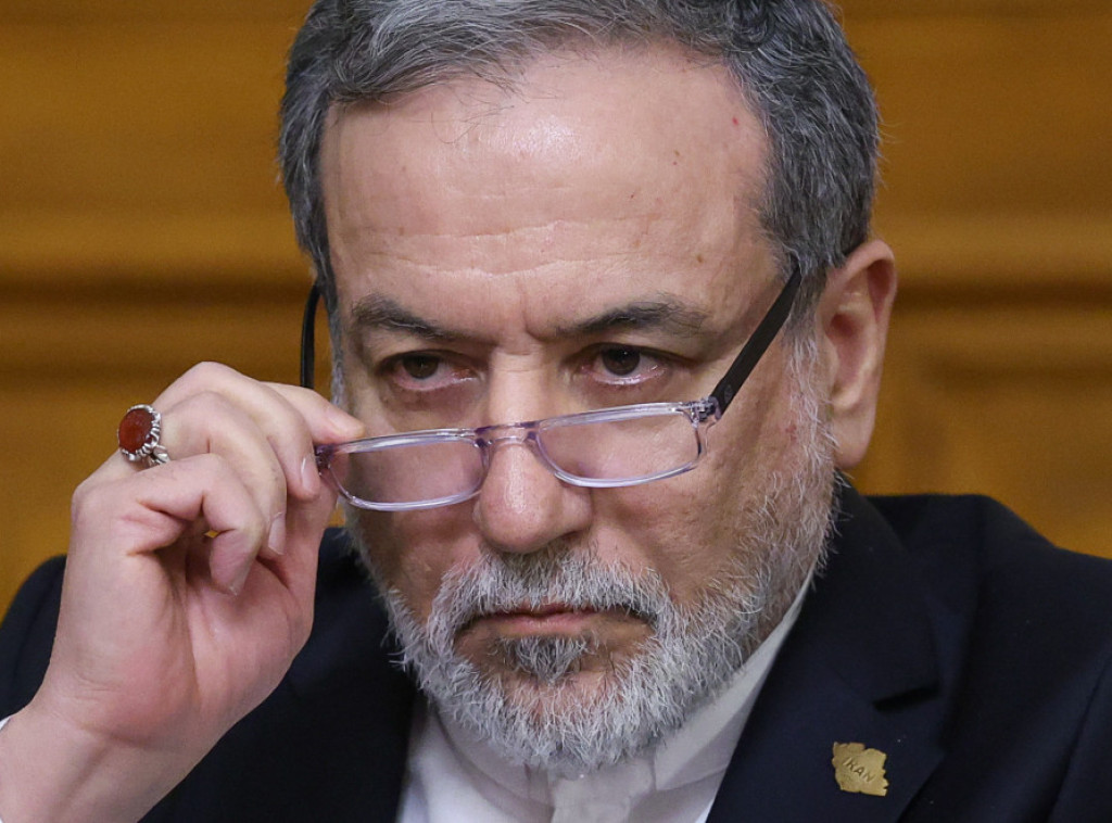 Arakči razgovarao s Ivet Kuper: Nuklearni pristup evropske trojke je neodgovoran