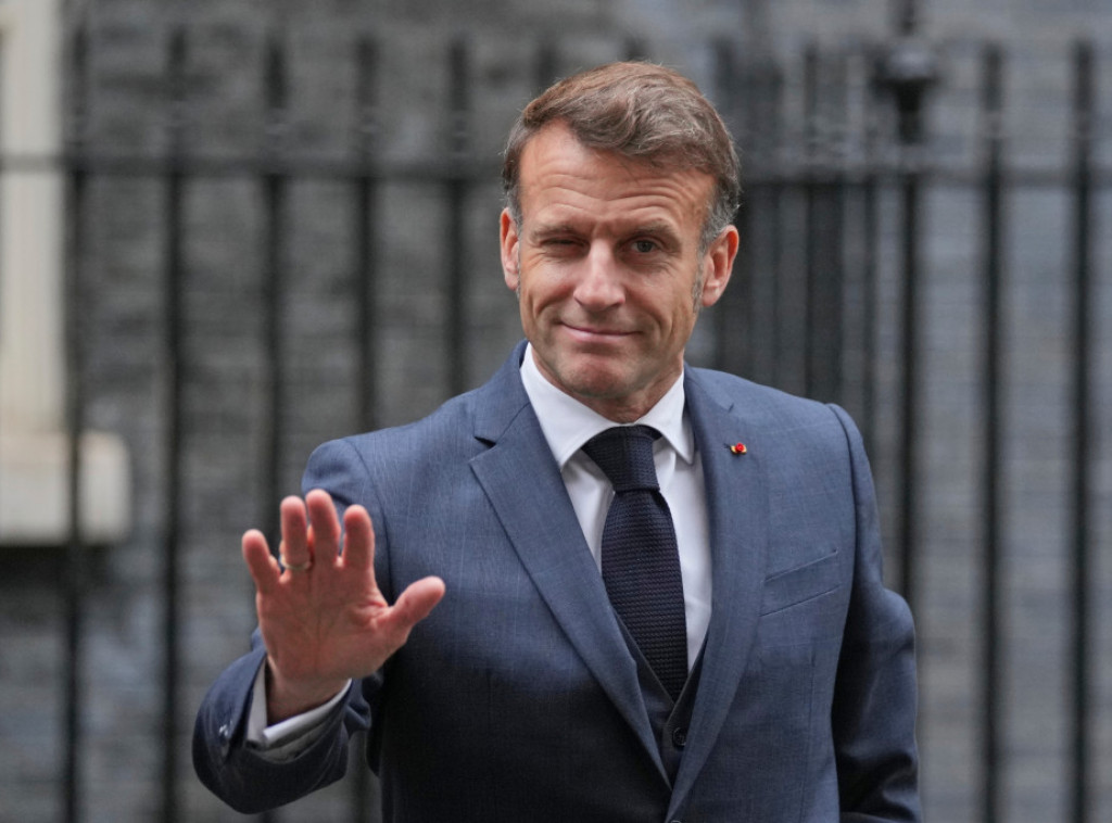 Emanuel Makron: Francuska će izgraditi novi nosač aviona