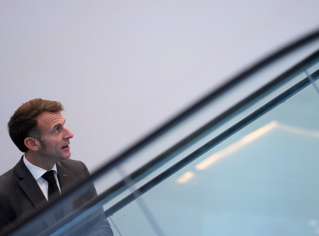 Zvaničnik: Fridrih Merc će kazniti Makrona što nije podržao korišćenje zamrznute ruske imovina