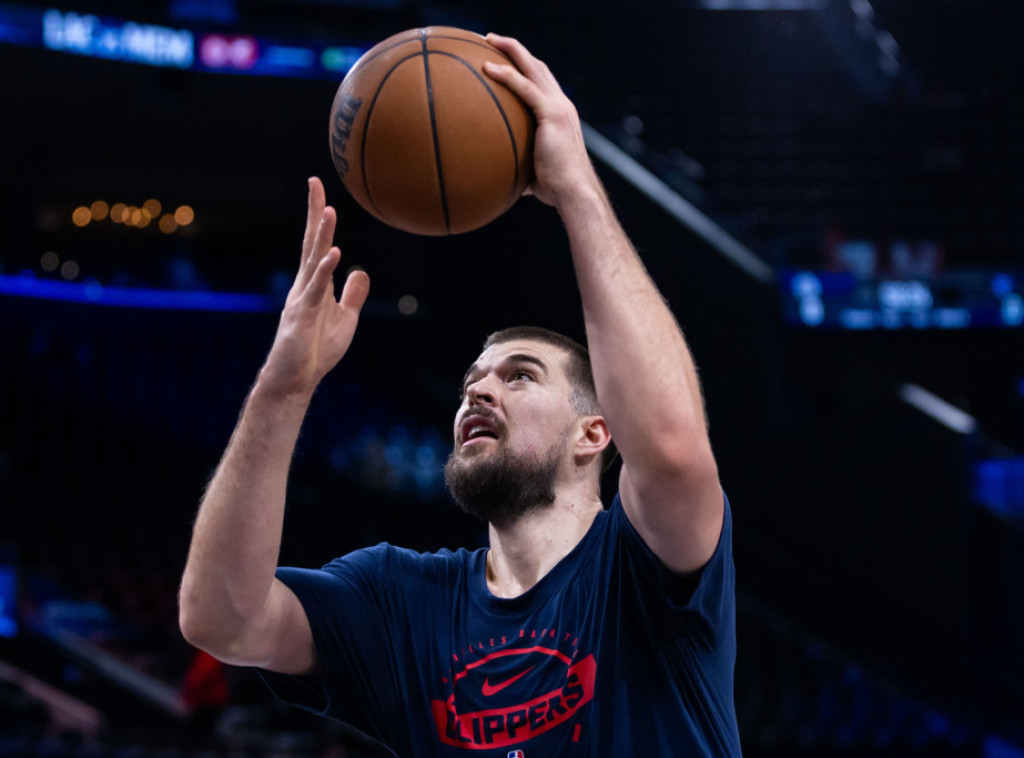 Košarkaš LA Klipersa Ivica Zubac zbog povrede nekoliko nedelja van terena