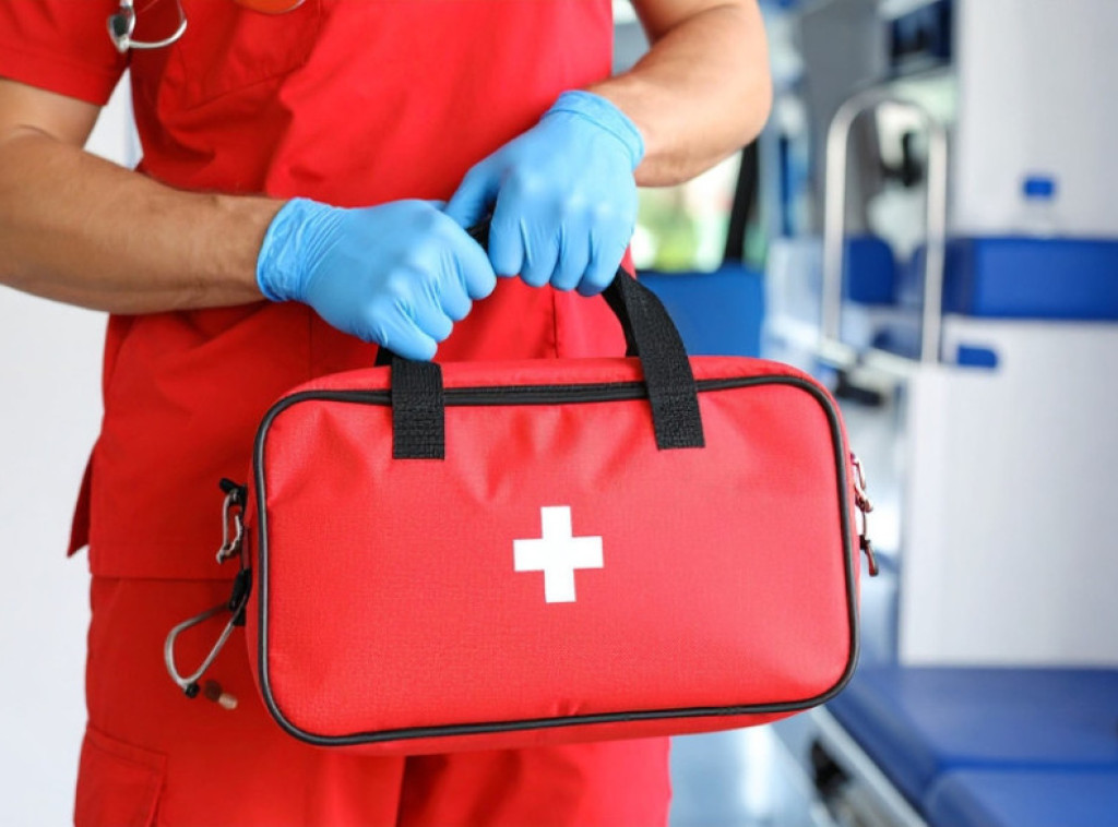 Hitna pomoć: Tokom noći obavljeno skoro 150 intervencija, pomoć tražili hroničari