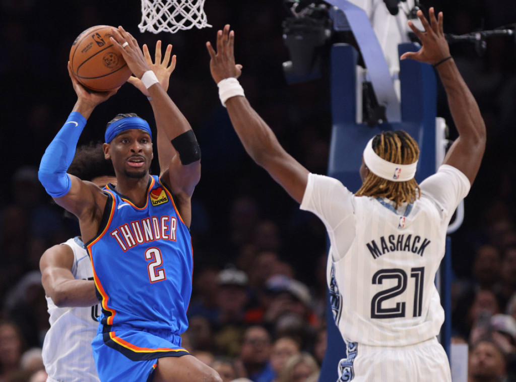 Košarkaš Oklahome Šej Gildžus-Aleksander stoti put u nizu dao više od 20 poena