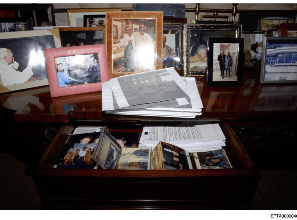 Nova serija objavljenih dokumenata o Epstinu sadrži više referenci u vezi sa Trampom