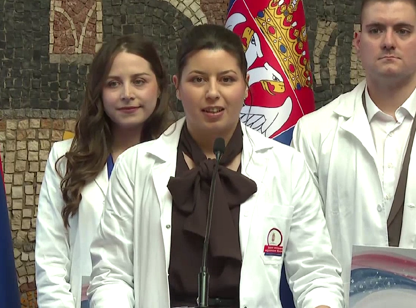 Diplomci: Hvala državi što prepoznaje trud i rad mladih medicinara