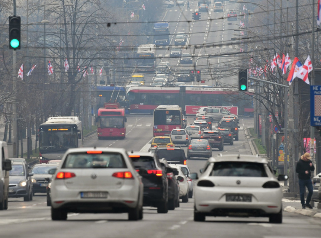 JP "Putevi Srbije": U jutarnjim satima magla na većini puteva u Srbiji, savetuje se oprezna vožnja